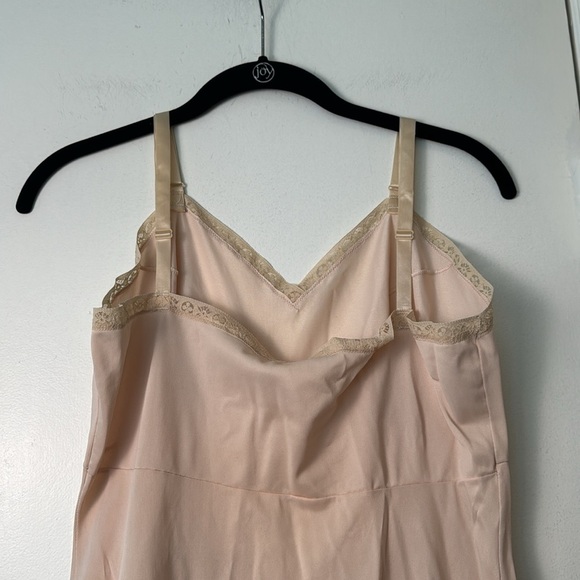 Vintage GayMode Full Length Tan Nylon Dress Slip Lingerie Chemise Size 36/14 - Picture 4 of 7